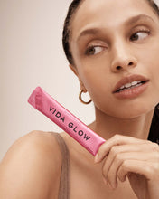 Load image into Gallery viewer, Vida Glow Natural Marine Collagen Sachets Cranberry & Lime